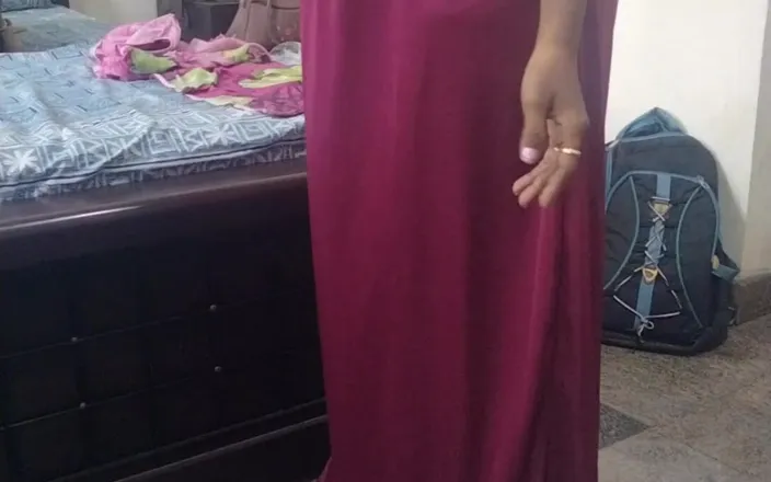 Tamil lesbian: Casual Dance with Tamil Songs