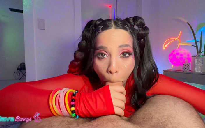 Rave Bunnys: Red Bows, Glitter Pickles Gigi Star deține Camera Blacklit în seara...
