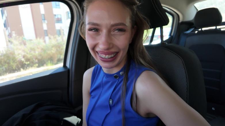 Laura Quest: I Met Her in a Train