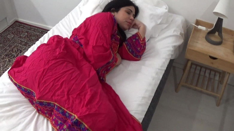 Amateur Homemade Porn: Sex s mojí afghánskou velkým zadkem macechy, je žhavá a krásná