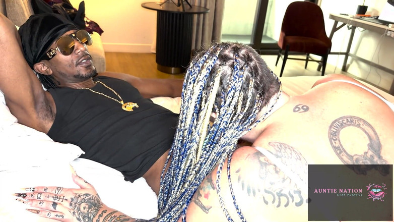 Auntie Nation: El Hombre Llamado Cristo Negro: Goteado En Gloria