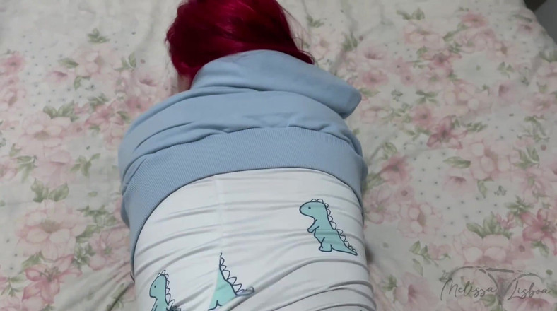 MelissaLisboa: 彼女とセックスしたいという欲求が強すぎて、お店のトイレに行きました