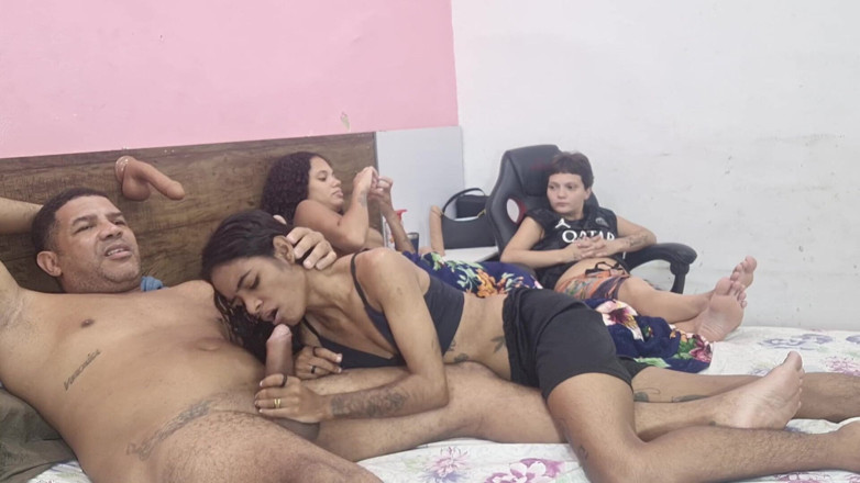 Bebes vagabundas: Groepseks