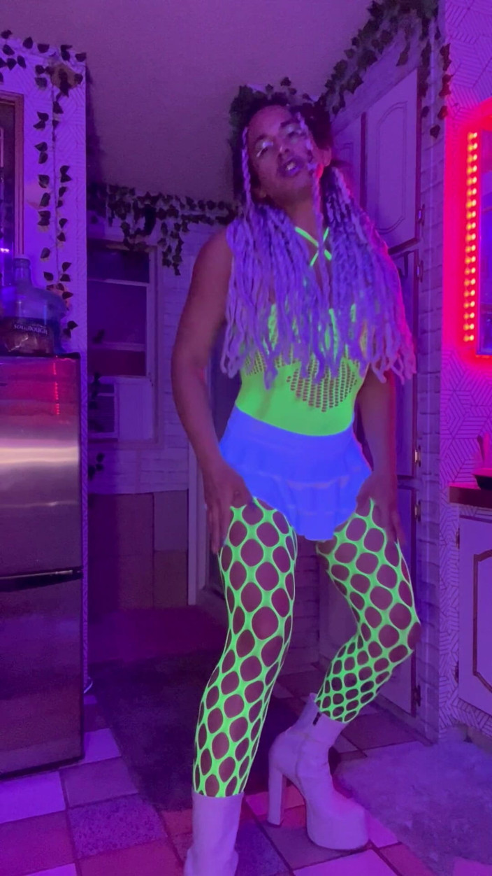 TSJade95: 렛츠 레이브 베이비케이크