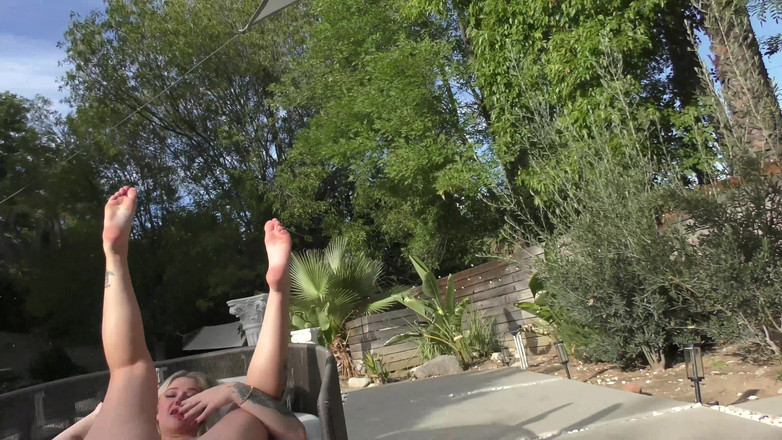 Alfiecinematic: Casting bareng si gadis sange rambut pirang yang lagi beruntung...