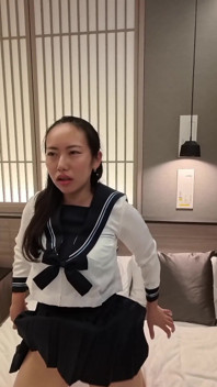 Frumoasa japoneză Sara Momo, seria nouă japoneză I