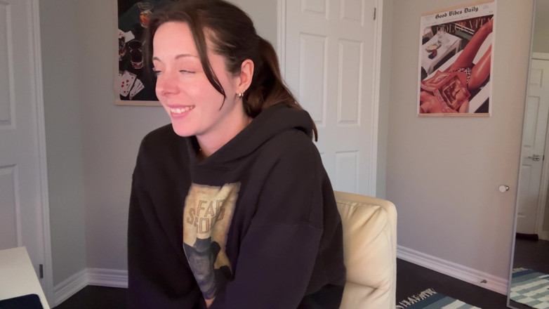 Nadia Foxx: Step Sis Spreads Her Pussy and Ass for You!