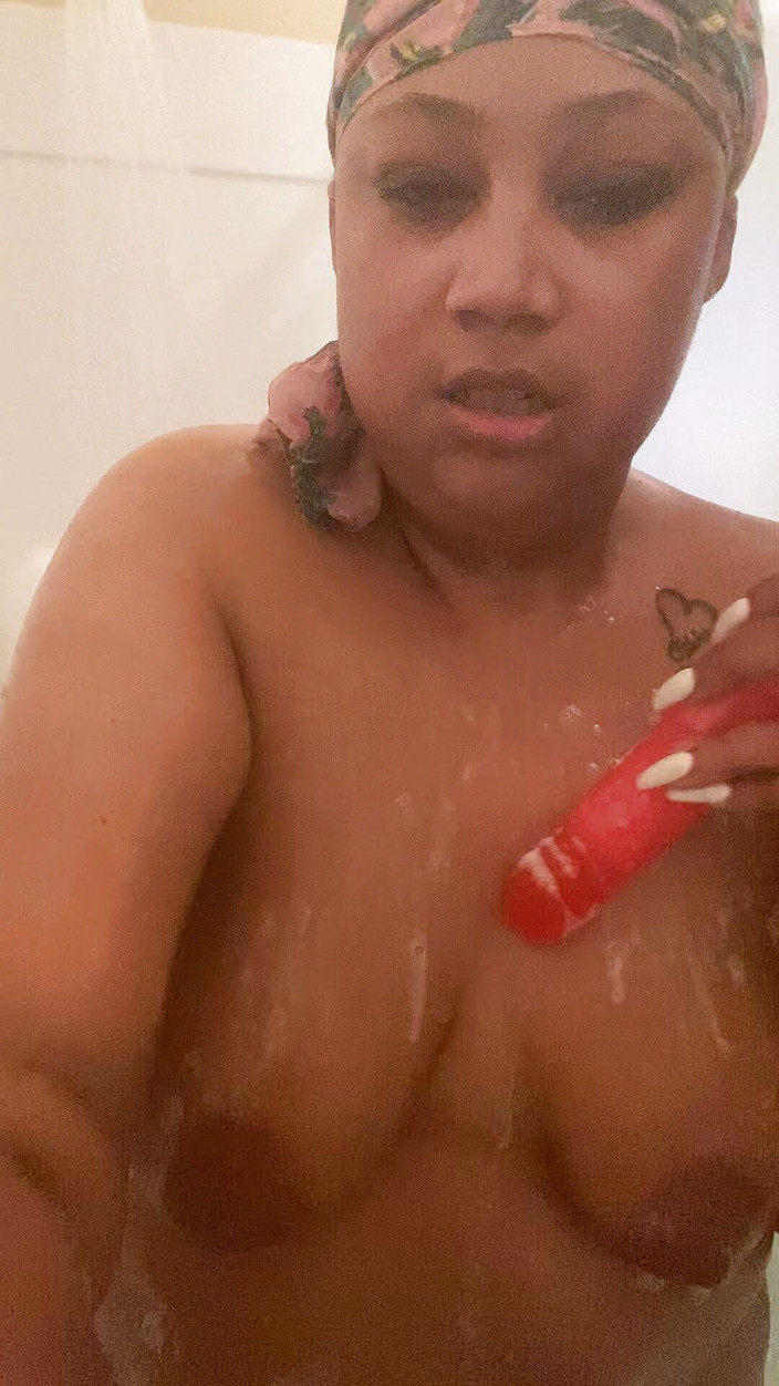 Misskelly80: Sexy dildo