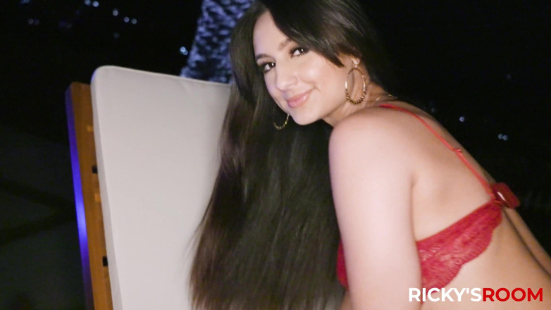 Ricky's Room: Rickysroom Alexis Tae &amp; Eliza Ibarra adalah pasukan impian lapar zakar