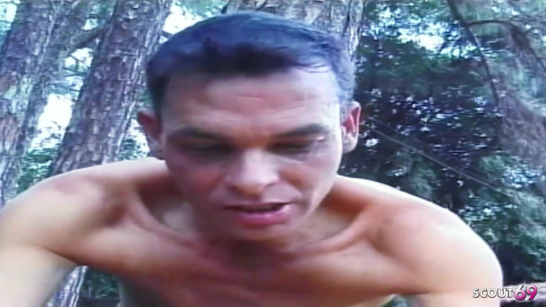 Shemale TS Collection: Typ fickt blonde dünne transe beim ersten date im freien