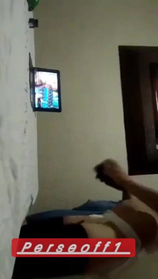 Perseoff 1: Eu brinco sozinho com meu buraco