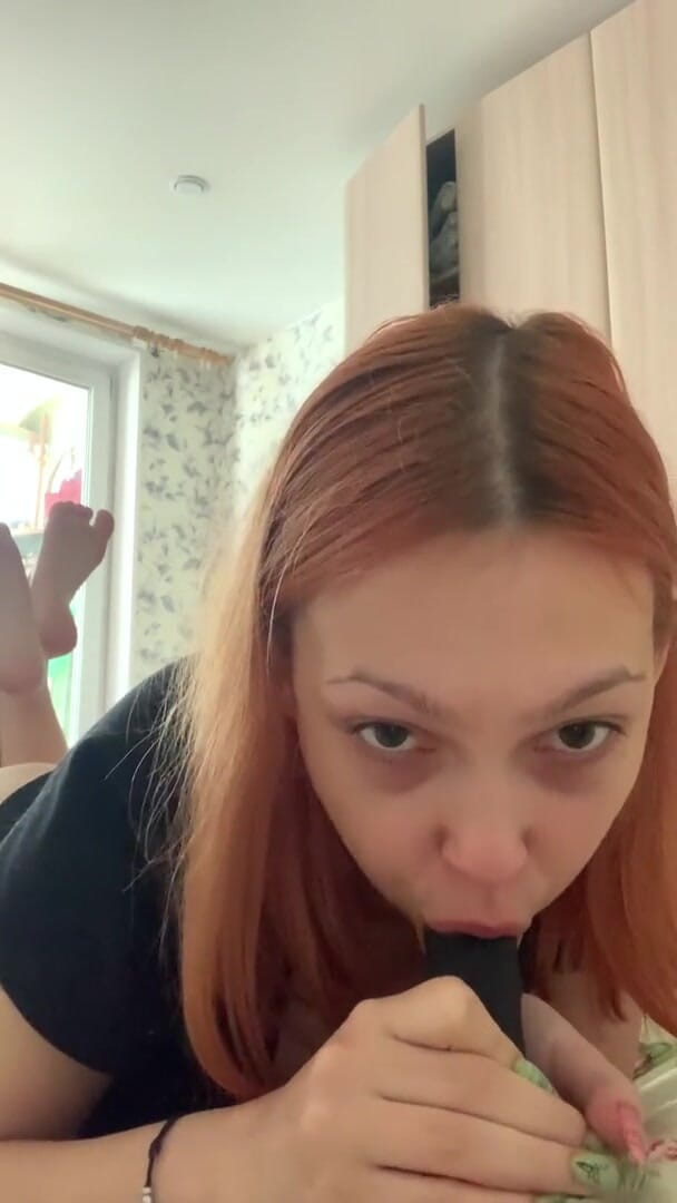 SashaSweet69: ฉันโชว์ว่าจะทำอะไรกับควยแก