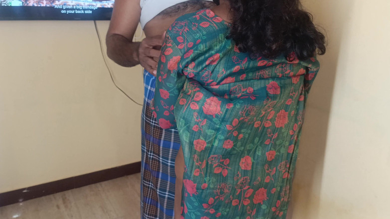 Palani69: 家政婦と一緒に吸って舐めてる