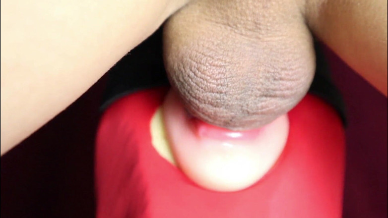 SEXY_GUYBEST: गले में गहरे तक लंड लेना चुदाई और फड़कना क्लोज अप