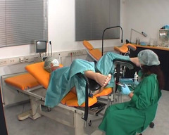 Rubber & Clinic Studio - 1ATOYS: Seks dubur dengan fisting