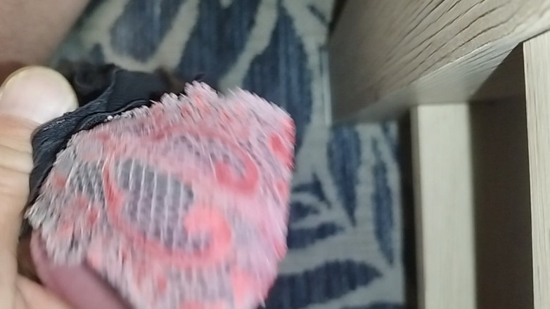 Dirty women's underwear fetish: Brudna Bielizna Która Ukradłem Sąsiadce