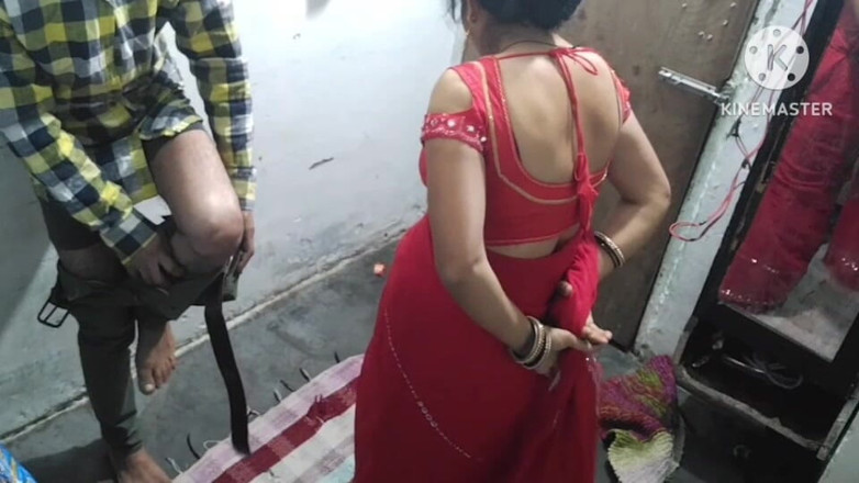 Saxesageth: Awek panas lelaki cantik dan suri rumah yang sangat comel...