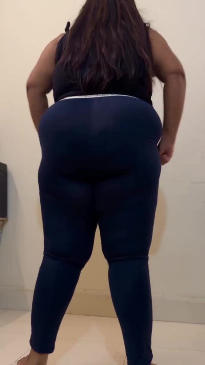 Aria Mia: Sfw vlog: велика дупа товстушки з великими цицьками, мусульманська дівчина показує свою ранкову маршрутизацію!