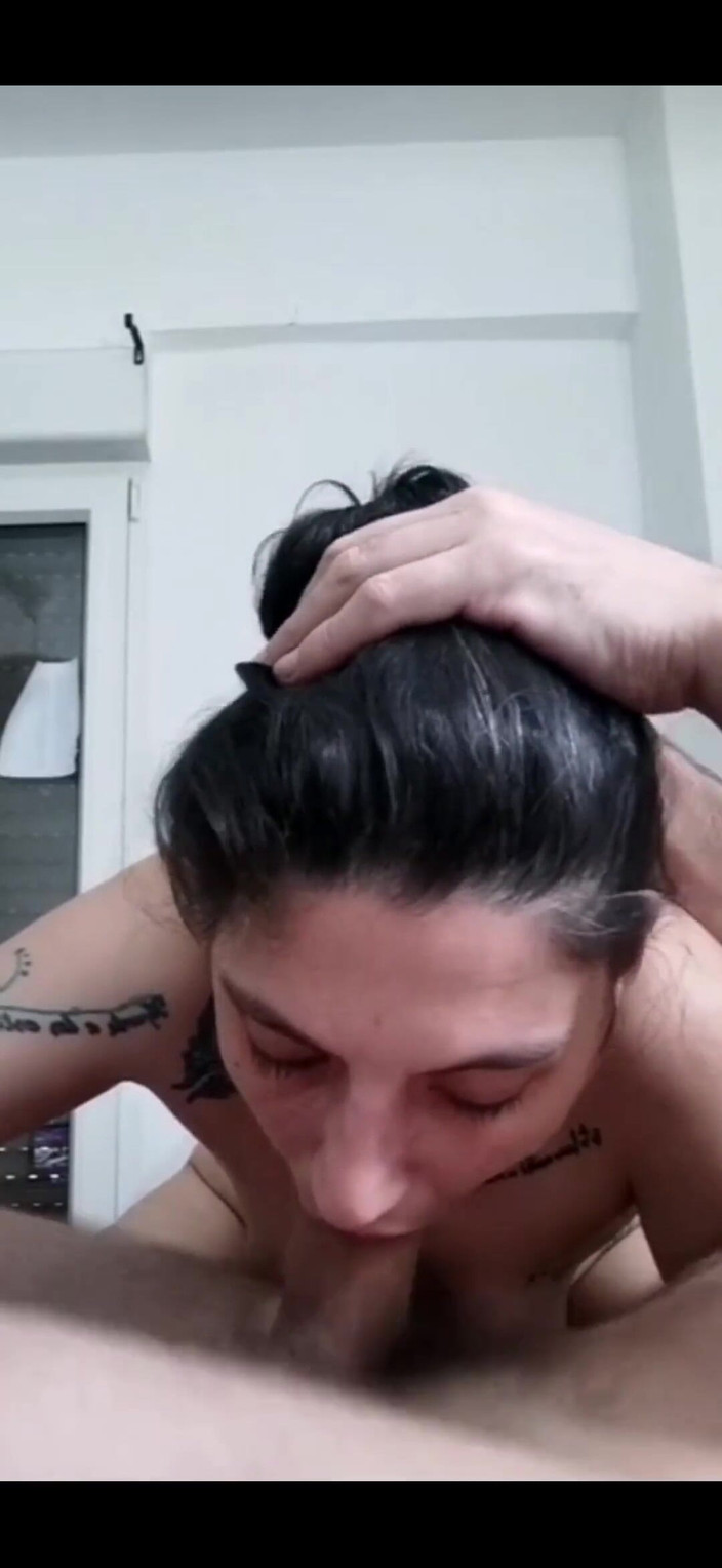 Hard & Rock cc: Leche sobre mi cara