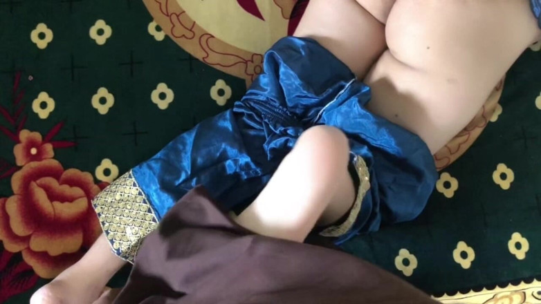 Kingsizedevil: Làm tình mạnh bạo với bạn trai