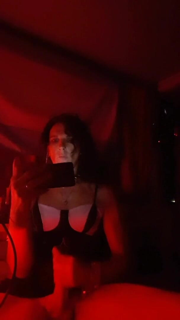 Badbitch6669: Naughty tranny wank