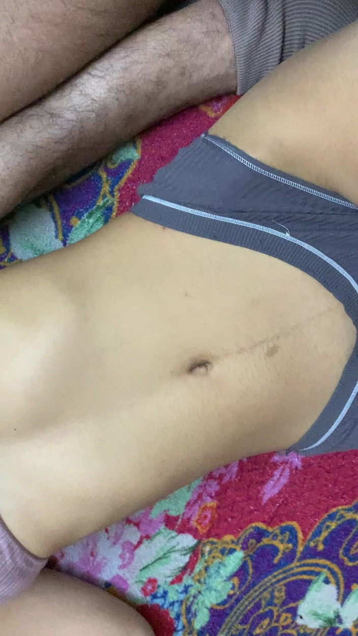 wickedriya: Tesão Riya recebendo sua dose diária de pau por seu...