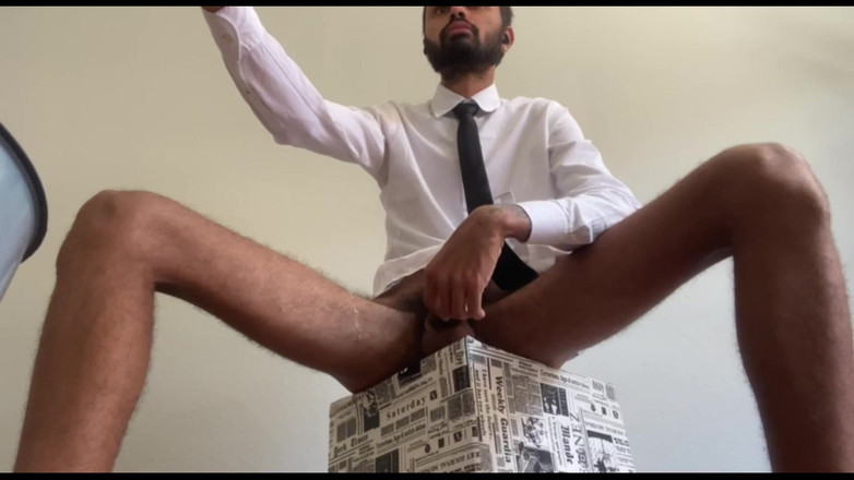 arabeputo: Přišel jsem do své práce (Leandroandazaduandi)