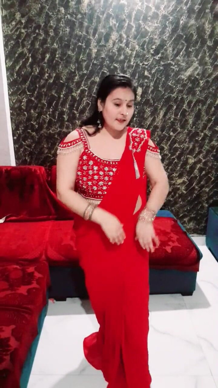 pujaprem: ラール・ガグラ