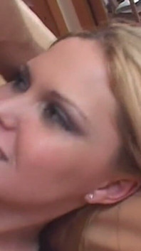 Blonde MILF Bitch in Heat Takes Thick Anal and Facial