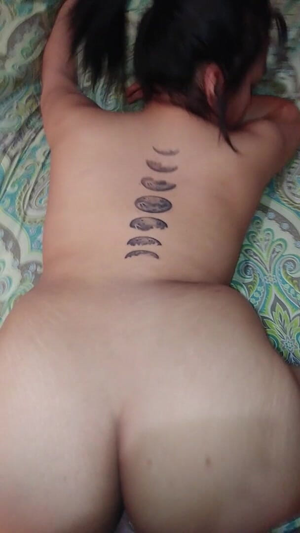 Sandn420: O tânără de 18 ani folosită ca o curvă are parte...