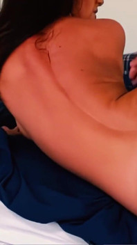 Jayden Jaymes si užívá hru se zadky