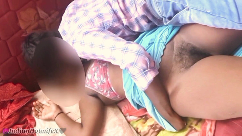 RenuRaj: Tamil Desi Amateur Wife Renu's Hairy Pussy Fingered by Neighbor...