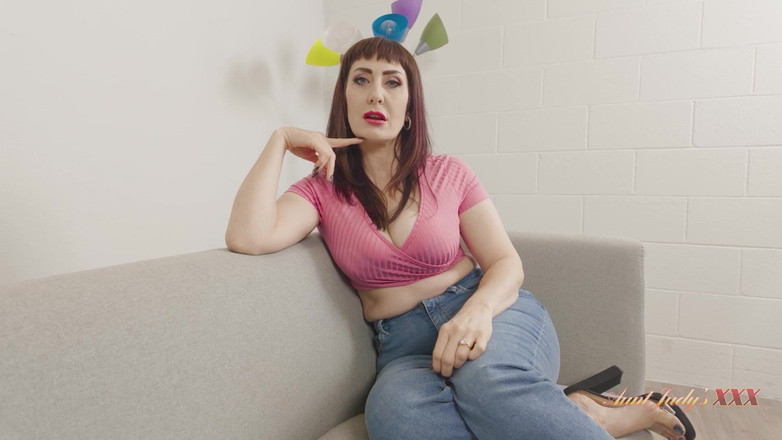 Aunt Judy's XXX: TetaJudysXXX - Vaše prsatá chlupatá macecha Melody Mynx tě škádlí a šuká