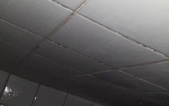 Black guy: S4 Ep1