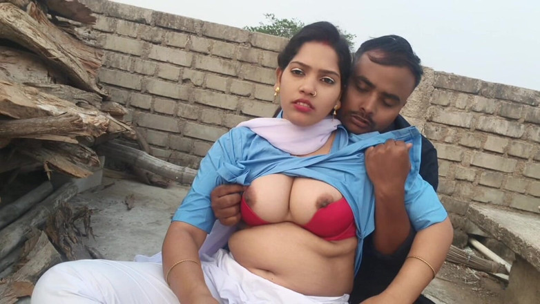 Sona bhabhi: 18 lat dziewica college loszka wielki press przez jej przyrodni...