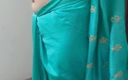 Ranibhabhichudai: Mooie rijpe bruid in Banarasi Saree had veel plezier in...