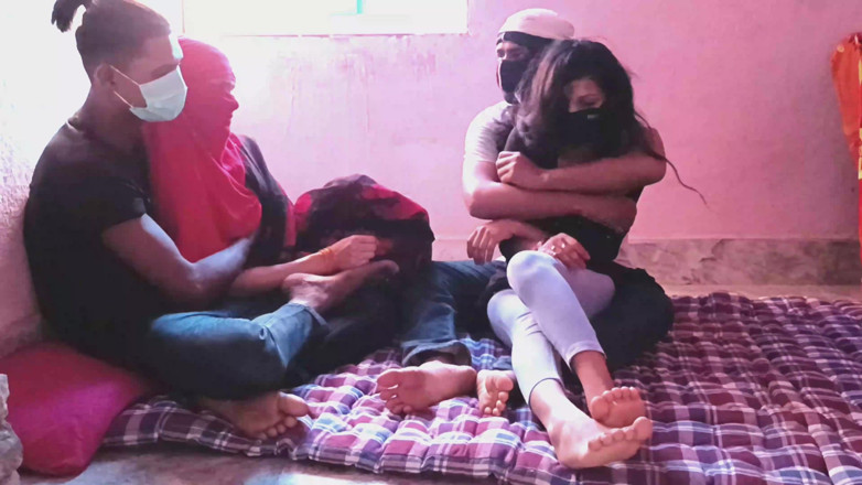 HousewifeGeeta: Pareja swinger india intercambia esposa en video de sexo en...