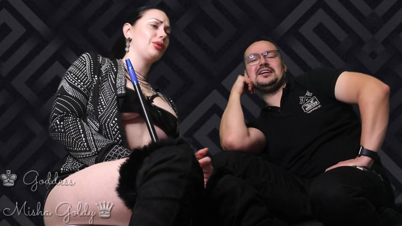 Goddess Misha Goldy: Ты обожаешь, когда я устно наказываю тебя за то, что ты трахаю неудачник! И сегодня я буду делать это в присутствии в Альфа!