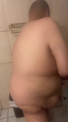 Chubbytits16: 我需要一个老公