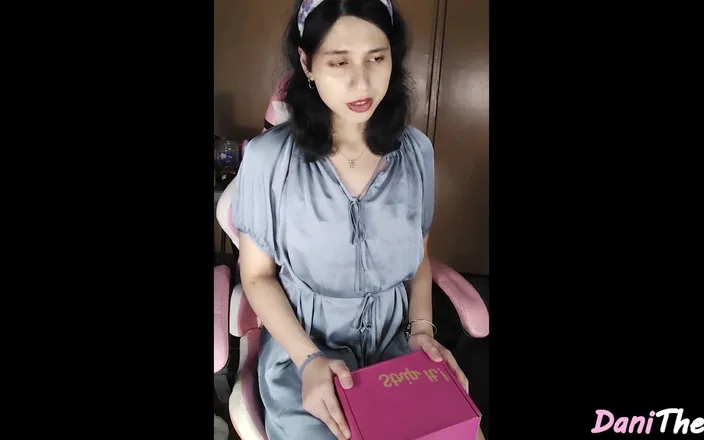 DaniTheCutie: Danithecutie's Alter Ego Peeks Through Her Diary and Looks Back...