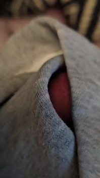 In meinen hoodie kommen.