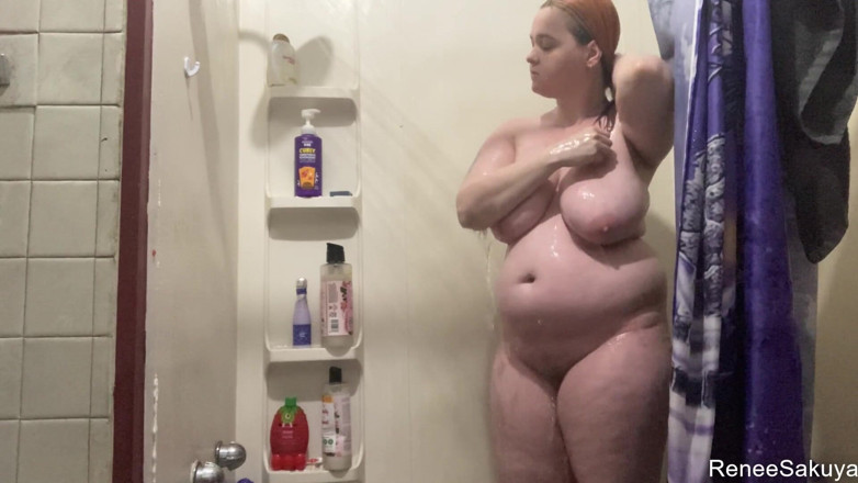 Renee Sakuya: Prysznic zmywanie