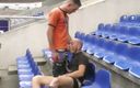 ARAB FUCKERS WITH HUGE COCKS: Pieprzony przez prostego Araba na stadionie