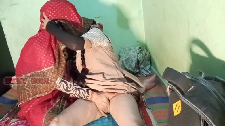 Sexy biwi: Cunhada fodeu a bunda da irmã mais nova com o...