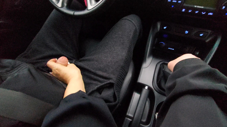 Step Mommy: Amatorskie MILF Daje ręczną robotę taksówkarzowi i dokucza mu w...