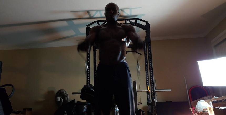 Hallelujah Johnson: 从今天开始的抵抗训练