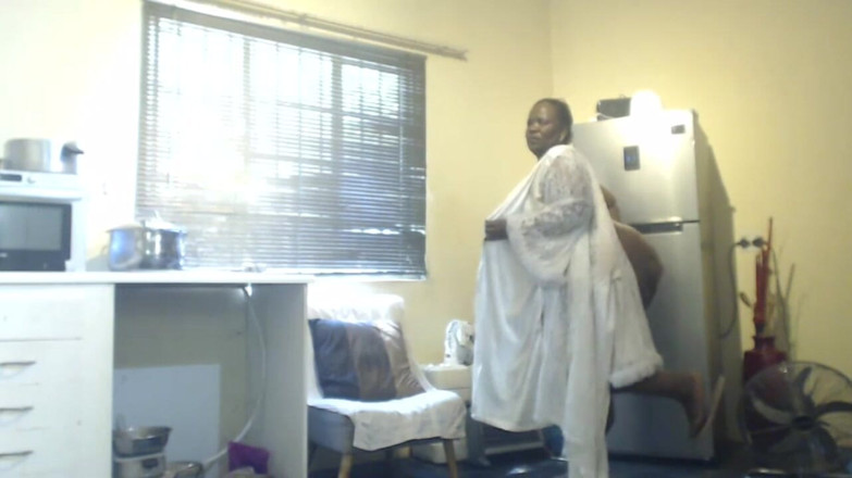 Legendary Booty Overdose: Busty SSBBW Striptease