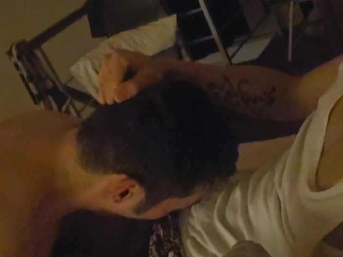 JustinXshow: Taiwanese Feet Worshiping Slave Training Part 1