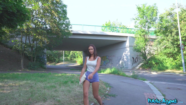 Public Agent: Public Agent - Latina Mina Moreno Sucks Cock in the Woods