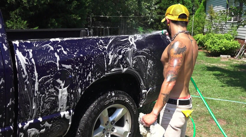 Colby Knox: जब कोई आसपास नहीं है